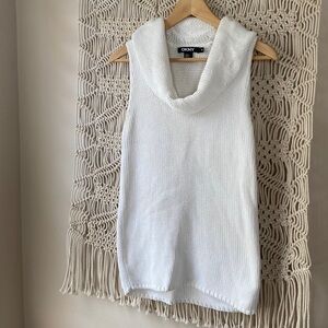 DKNY white cuffed sleeveless turtleneck size medium